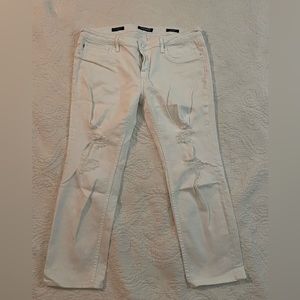 White distressed tomboy crop jean size 32